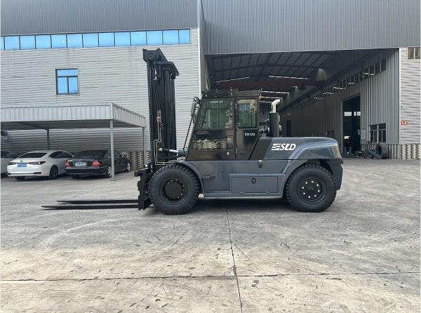 3000mm Mast Lifting Height Heavy Lift Forklift for Heavy Duty Lifting Tilt Angle of 45-90 Degrees and Speed up to 20 Km/h