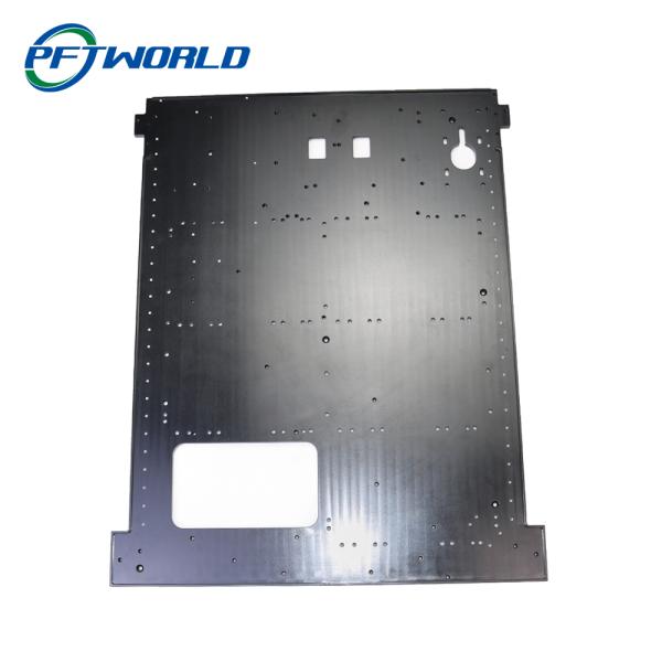 Coupe au laser pour les accessoires d'ordinateur