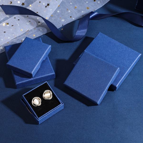 Заказ на заказ Custom Logo Printed Jewelry Box for Earrings Ring Necklace Bracelet (Заказ на заказ с напечатанным логотипом) Коробка для украшений для серёжек Кольцо Ожерелье