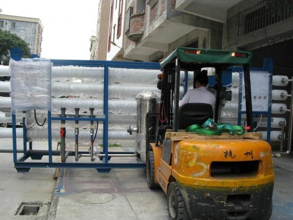                  Mobile Containerized Borehole Sea Salt Water Marine RO System RO Filtration System Water Treatment System for Drinking Irrigation             