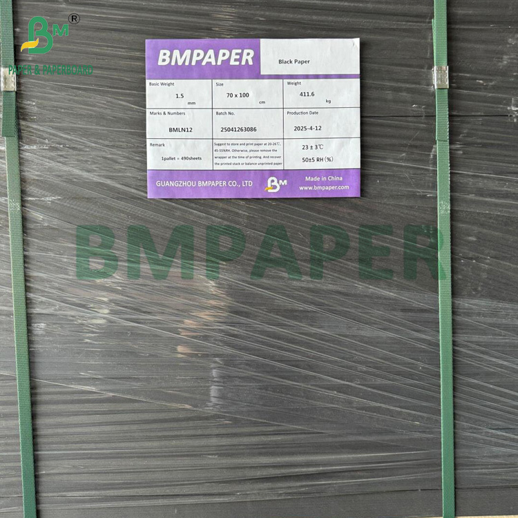 1000gr 1200gr 1400gr Full Black Cardboard 93cm X 130cm for Rigid Packaging Boxes