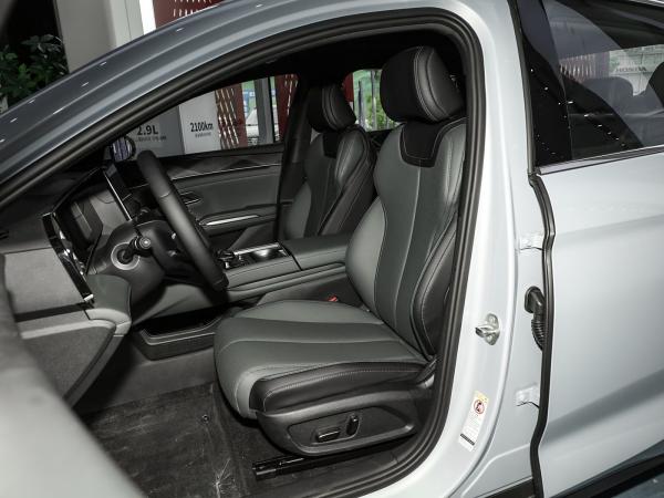 2025 BYD Electric Car Qin L EV Multi-link Suspension indépendante Chargement rapide Nouveau modèle Vente à chaud avec toit ensoleillé