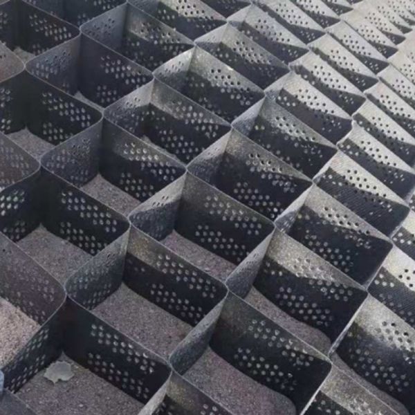 Infrastructure Protection Geocell Pavers 0.935 To 0.965 Geocell For Gravel