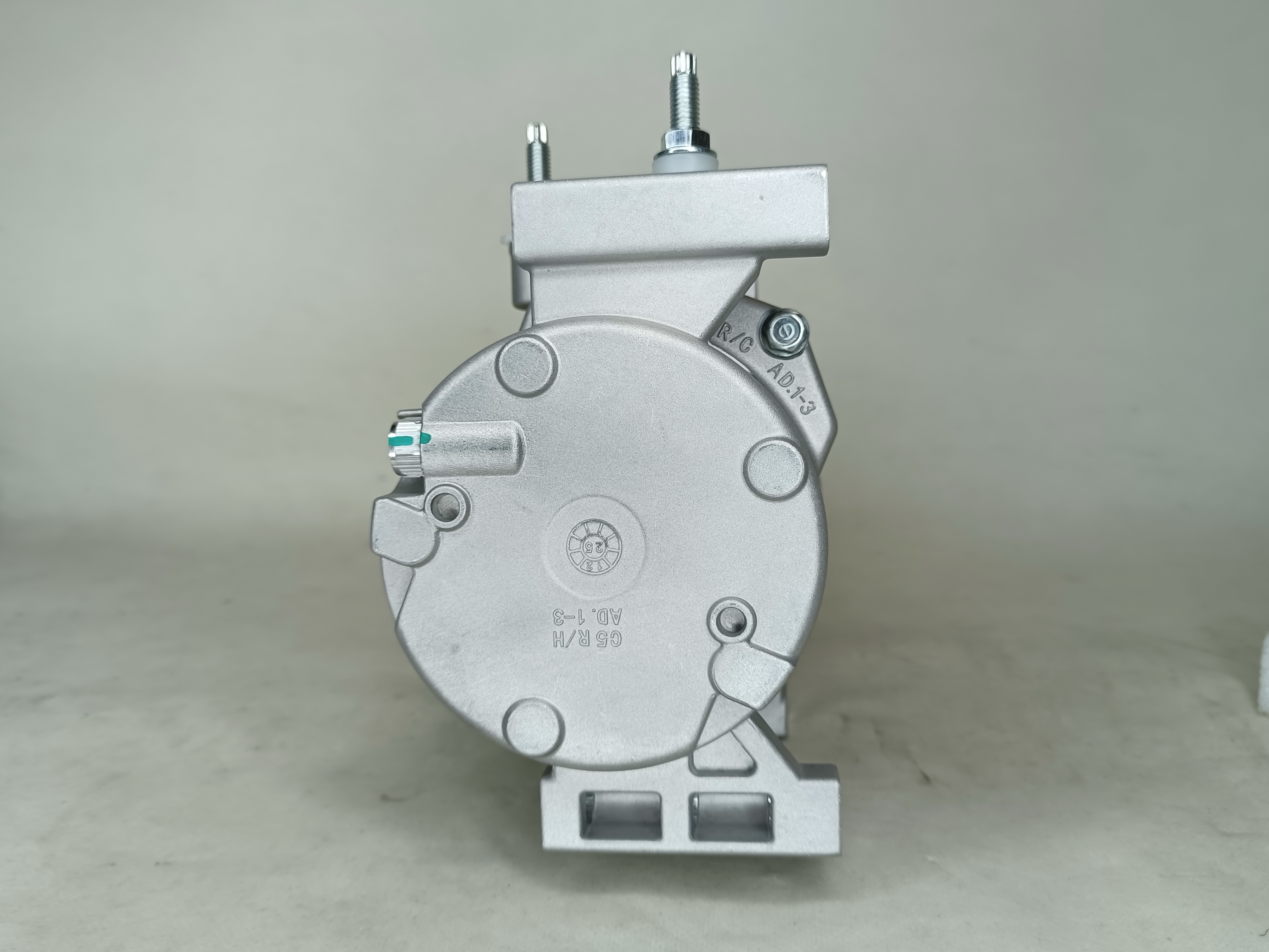 Auto AC Conditioning Compressor For Jeep Wrangler 55111374AB 55111374AC 55111374 F500CCBAA03AD