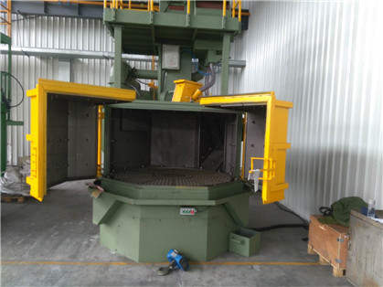 Машина Derust взрывного устройства Turntable роторная 2654*560mm стальная снятая очищая