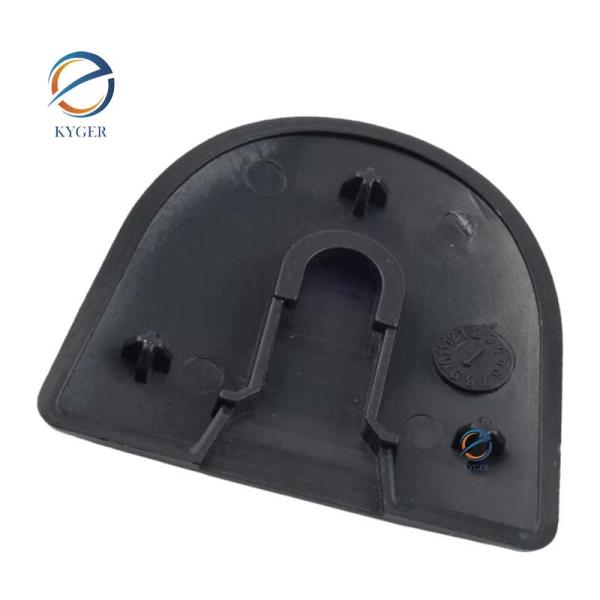 Car Front Seat Armrest Screw Cover Lid LR004573 for Land Rover Freelander 2