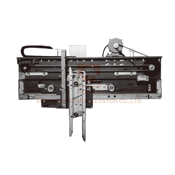 Бортовое отверстие 2 обшивает панелями части лифта оператора/пассажира автомобильной двери Вввф
