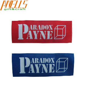 Fashion Design Woven Neck Labels Standard Size  PMS Color Custom Shape