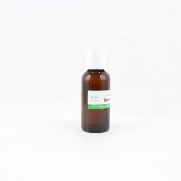 High Purity Tuberose Essential Fragrance Oil For Shampoo Making