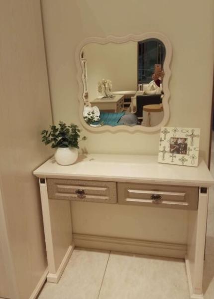 Luxury European Contemporary Furniture / European Style Dresser Antique Color Handle