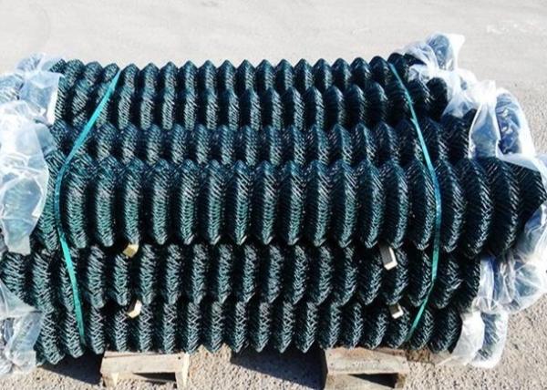 7 Ft PVC Coated Hot Dipped Galvanized Chain Link Fence Fabric Residential
