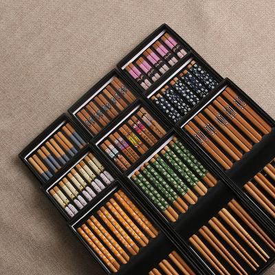 Envoltório de papel de madeira japonês de lustro dos hashis de bambu reusáveis do teste padrão de flor