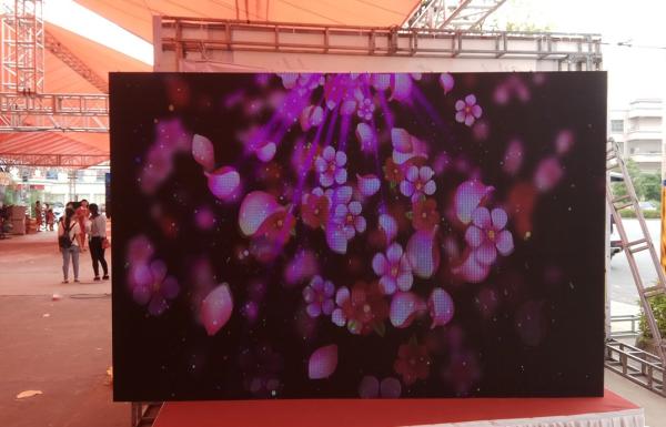 Écran à LED à haute refroidissement P3.91mm de location extérieure