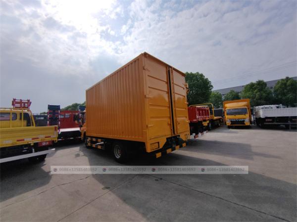 Dongfeng Light Truck 4x2 4x4 Single Double Cabin Van Cargo diesel Mini Cargo Truck