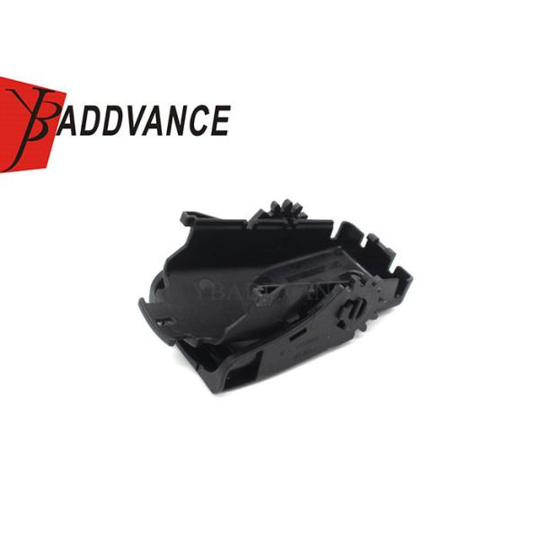 2208728-1 / 2208723-1 MCON Interconnection System Automotive Connector Covers Cable