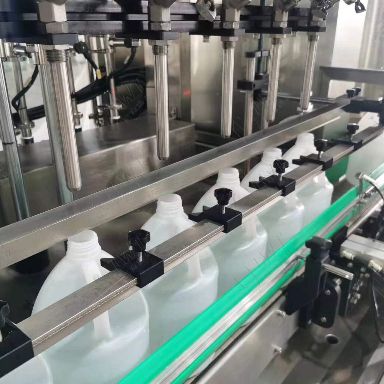 Daily Chemical Products Production Lines Grinding Liquid Filling Packaging Machines