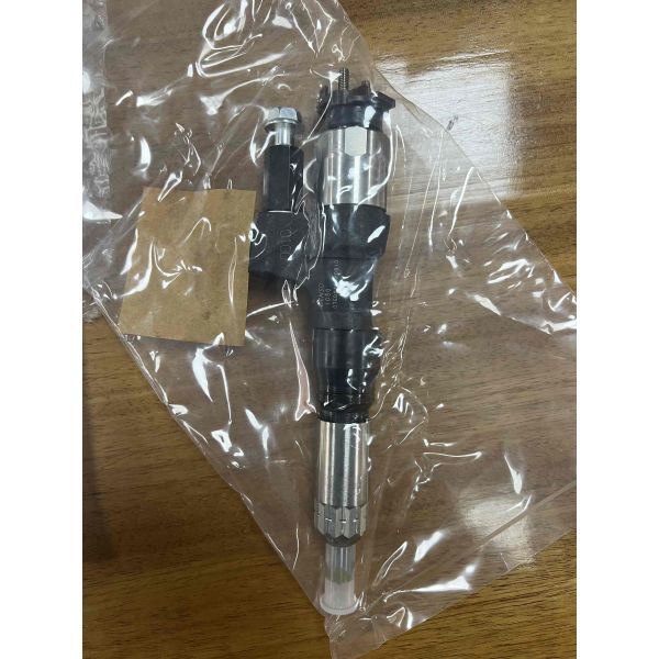 23670-E0810 23670-E0010 Injector FOR HINO  J08E(KOBELCO SK-350)