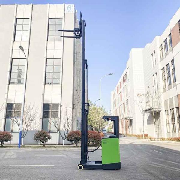 CQDE15 48V 1.5T Electric Reach Truck 1500kg Seat Type Triplex 3m-12m Mast