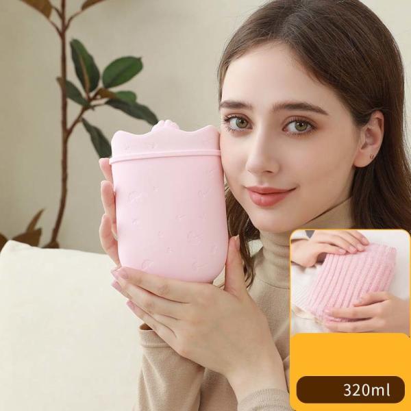 Bouteille d'eau chaude en silicone à toucher doux de qualité supérieure avec bouchon à vis et couvercle pour soulager la douleur