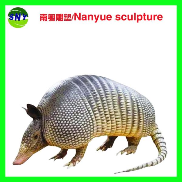 Hotel mall deco  artificial statue China protected animal  pangolin model  doll as decoration statue
