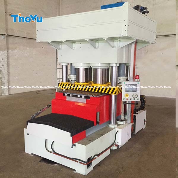 Recycling Wood Leftover Materials Wood Pallet Machine in Sawmill