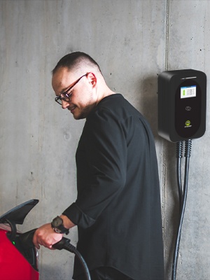 16A / 32A Wallbox Домашняя электромобильная зарядная станция 22KW 11KW 7KW 1 / 3 Фаза IEC 62196-2