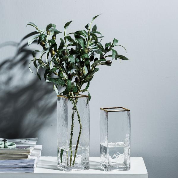 3 Feet Tall Glass Vase A Must-Have for Tabletop Decoration and Presents