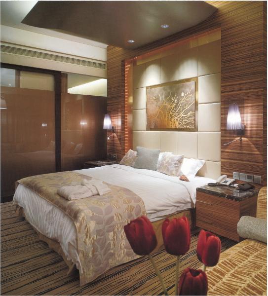 Modern Hotel Bedroom Design King Standard Room Furniture bed and Vanity Cabinets SR-012