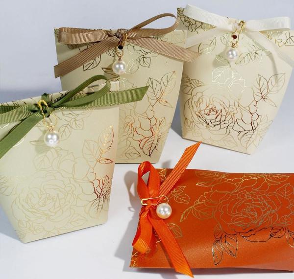 Customized Creative High-end Wedding Candy Paper Packaging Box Pearl Hot Stamping Champagne Color Souvenir Gift Box