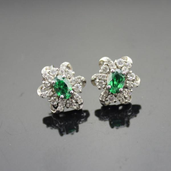 Sterling Silver Oval Blue Topaz  Clear Cubic Zircon Earrings（E01）