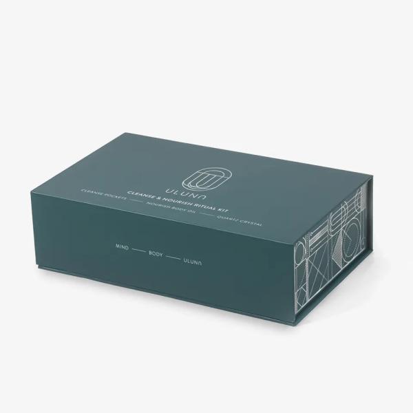 Custom Logo Closure Gift Boxes Matt Black Cardboard Magnetic Rigid Boxes Recyclable