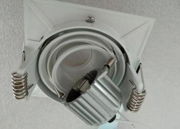 Garment Store LED Spot Downlights GU5.3 QR-CB51O Or LED QR-CB51 Tiltable 30D