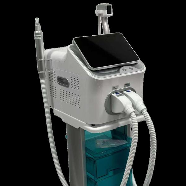 808 Laser Hair Removal Machine 12mm*12mm Spotsize With 15 Inch Touch Screen