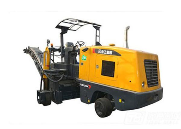 Freight Yard / Rrban Road / Highways Cold Milling Machine with 4 Wheel Fully Hydraulic Driving