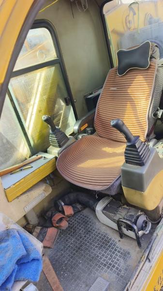 Used  XC MG QY50K-1 50ton Truck Crane Small Truck Crane Mobile Crane Truck Mounted Crane in Excellent for Sale