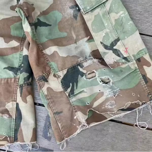 Fabricante personalizado ropa callejera cortada Dtg Impresión bolso de gran tamaño rasgado camuflaje camuflaje camuflaje pantalones cortos de carga para hombres