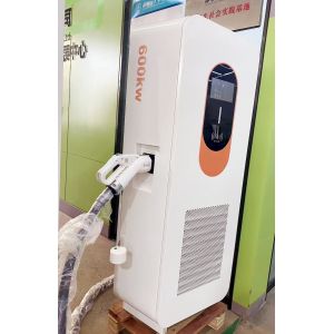 Pile de recharge flexible à sol à canon unique pour véhicule électrique pile de recharge / station de recharge pour véhicule électrique