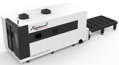Máquina de corte a laser de fibra fechada com fonte a laser de 6 kW