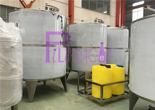 Sistema mineral do tratamento da água da filtragem do esterilizador UV com os tanques de armazenamento de aço inoxidável da água