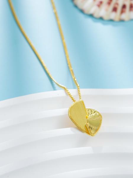 Heart-shaped pendant necklace for 24K gold