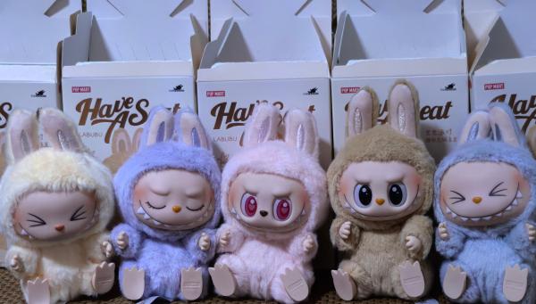 POP MART LABUBU Generation 1 Exciting Macaron, Generation 2 Vinyl Face Blind Box, Generation 3 High Energy Ahead Action Figur