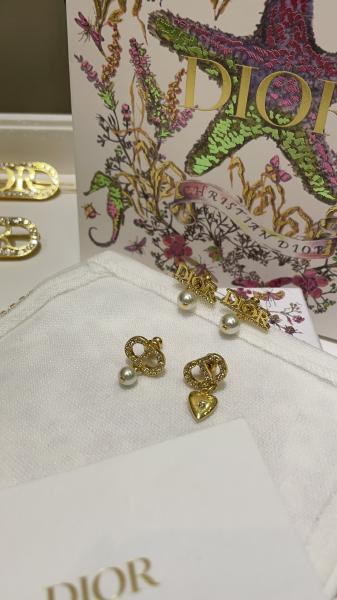New collection Di*r Pearl & Diamond Alphabet Earrings