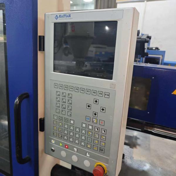 MA2000III/750 Máquina para moldear plásticos industriales horizontal