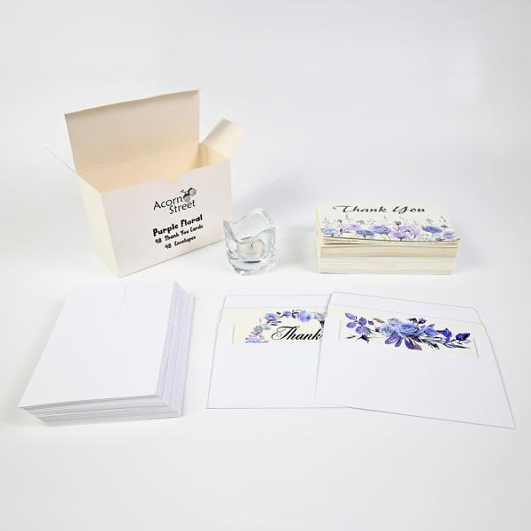 Услуга по печати книг с логотипами. Благодарственные открытки идеально подходят для свадеб и дней рождения.