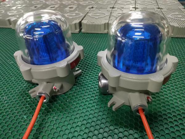 WF2 Solar Powered Audible & Visual Obstruction Light | IP66 | 90dB Alarm | Aviation Warning Light