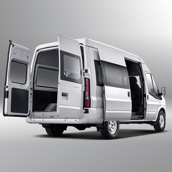 Asientos de cuero 2023 JMC Fushun Cargo Van 3-17 asientos de pasajeros Diesel de 8 velocidades Automático 2.0T 146hp Sin control de estabilidad