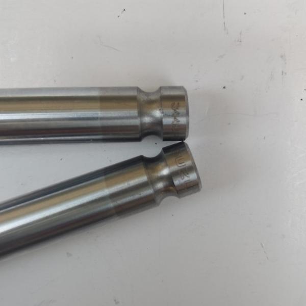 Replacement Parts Diesel Engine Intake Valve 1-12551139-0 1-87618344-0
