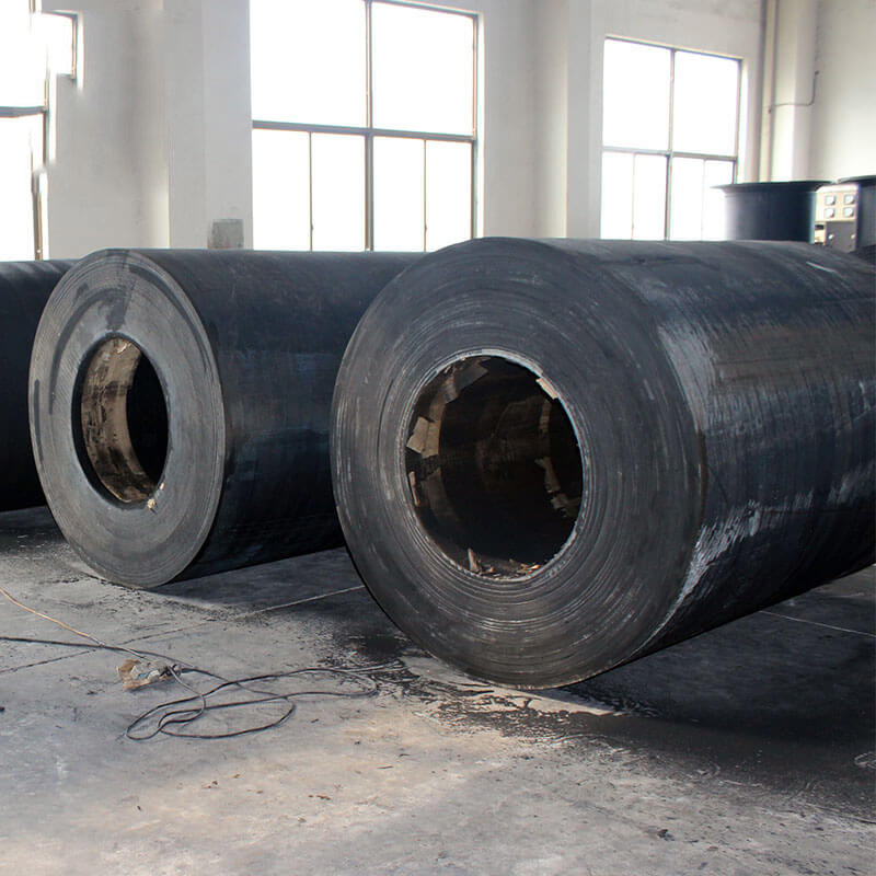 Cylindrical Marine Fenders with Excellent Compression Performance and Durable Rubber Material for Stable Buffer Effect