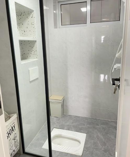 Convenient and Reliable Concealed Cistern Tank for Square Toilets