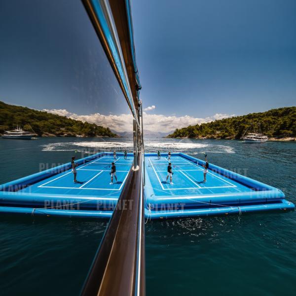 Portable PVC Tarpaulin Sea Sport Games Activity Inflatable Water Sport Platform Inflatable Pickleball Court for Water